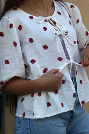 Top en gaze de coton, motifs fraises - Tahiata